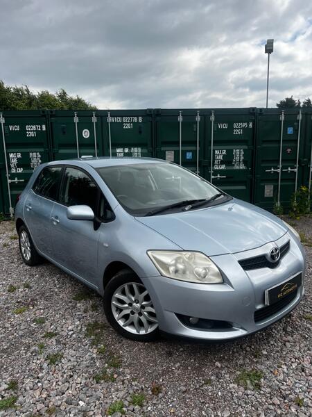 TOYOTA AURIS 1.6 T3