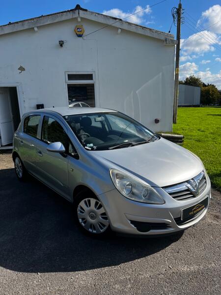 VAUXHALL CORSA 1.2 i 16v Club